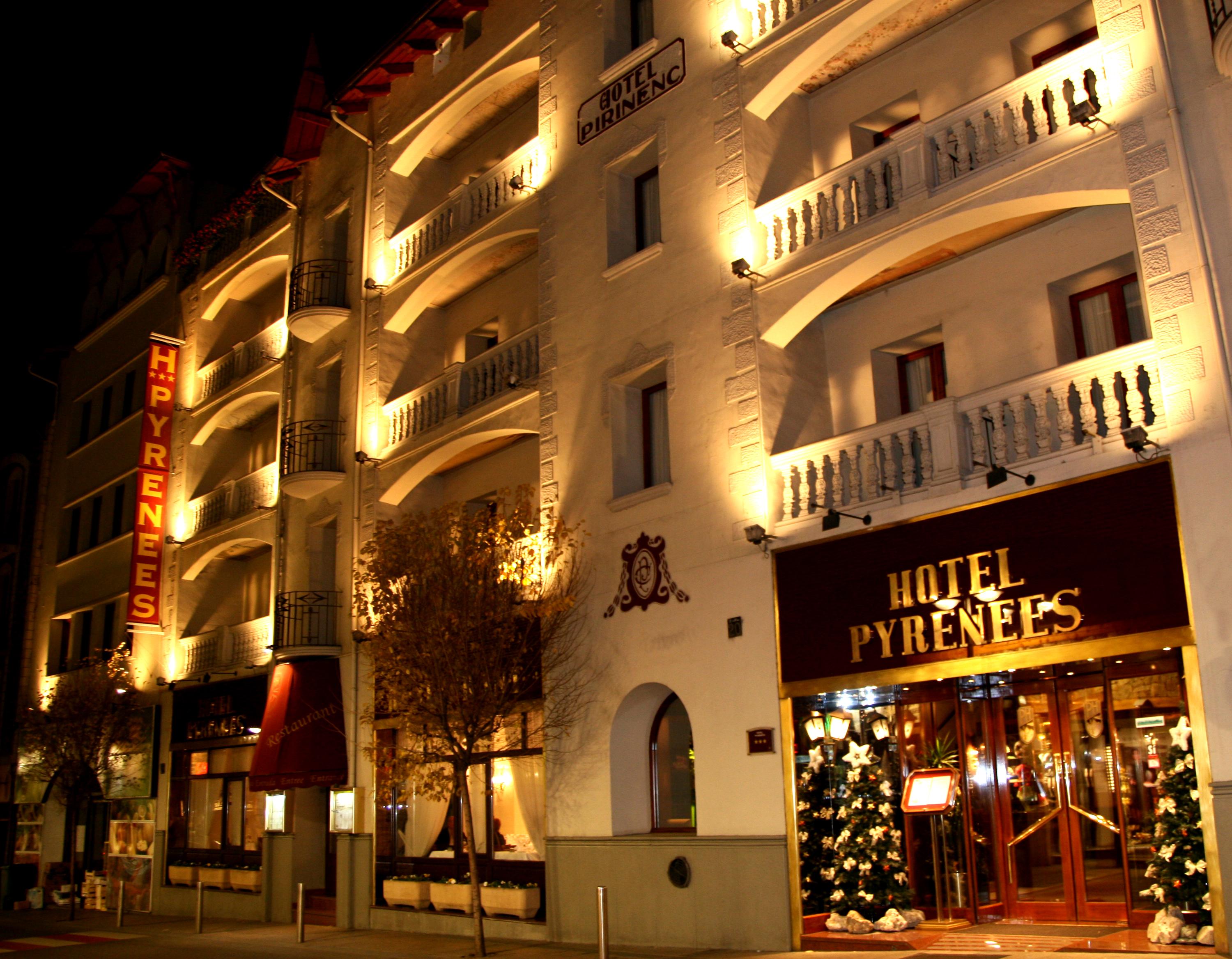 Hotel Pyrenees Андорра-ла-Велья Екстер'єр фото